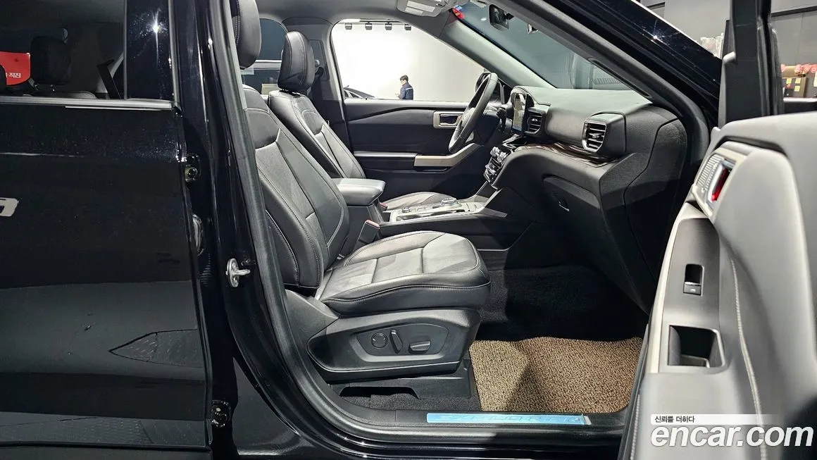 Ford Explorer 2023 из KR, фото 10