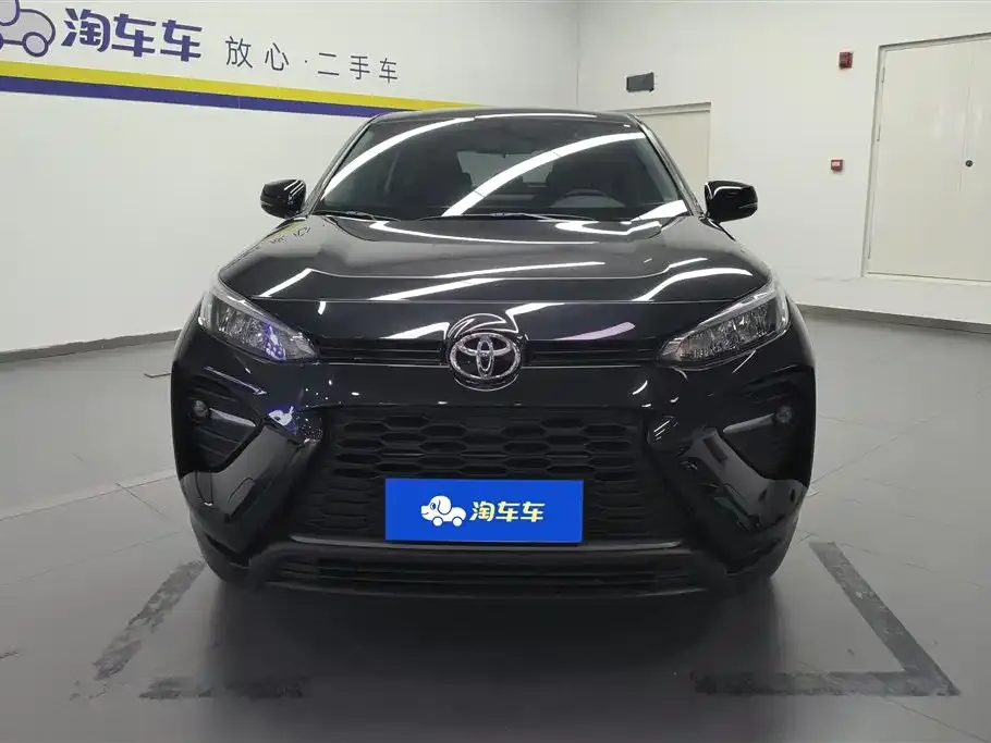 Toyota Wildlander 2023 из CN, фото 2