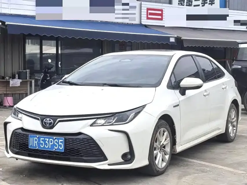 Toyota Corolla 2024 из CN, фото 1