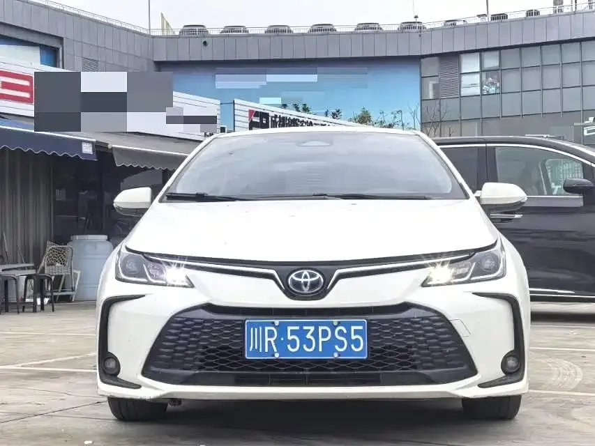 Toyota Corolla 2024 из CN, фото 2