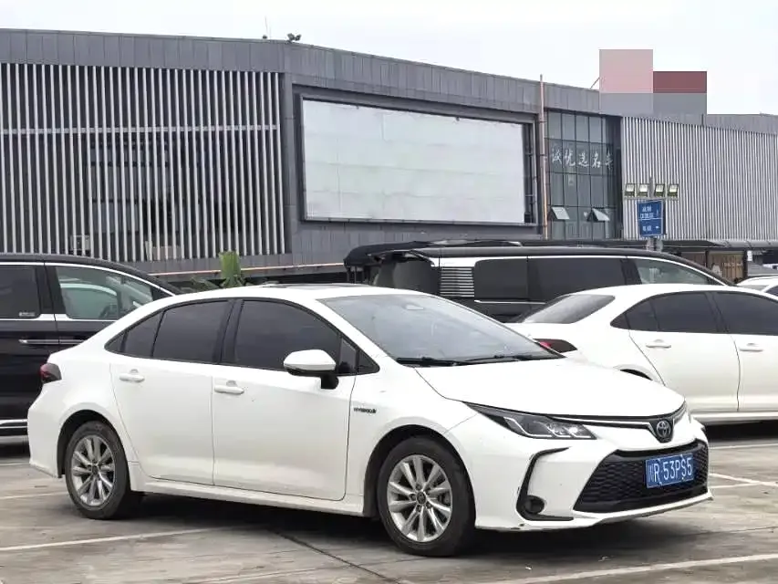 Toyota Corolla 2024 из CN, фото 3