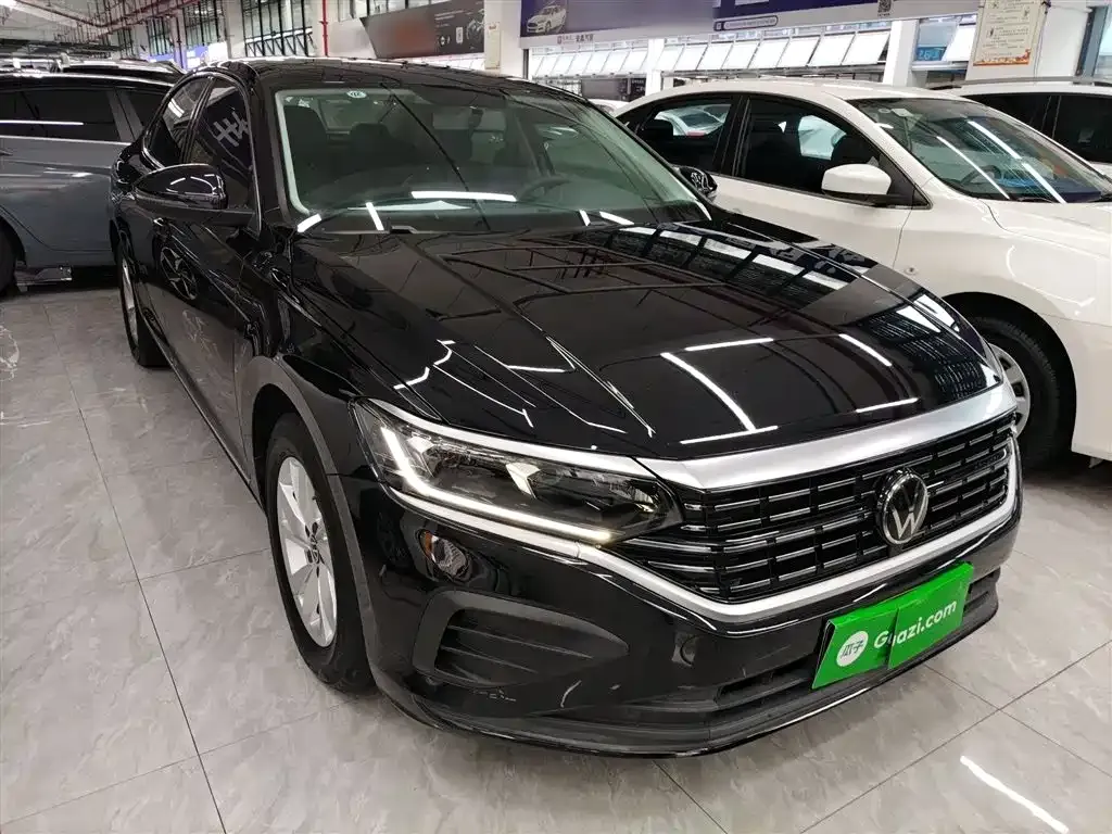 Volkswagen Passat 2023 из CN, фото 4