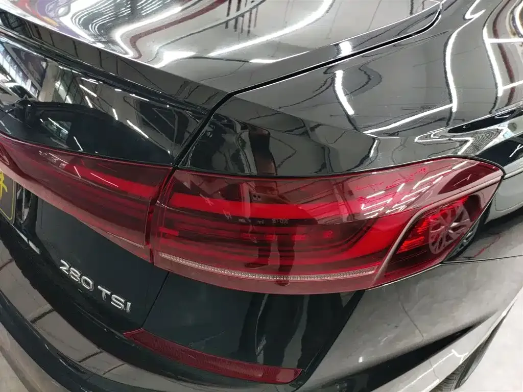 Volkswagen Passat 2023 из CN, фото 8