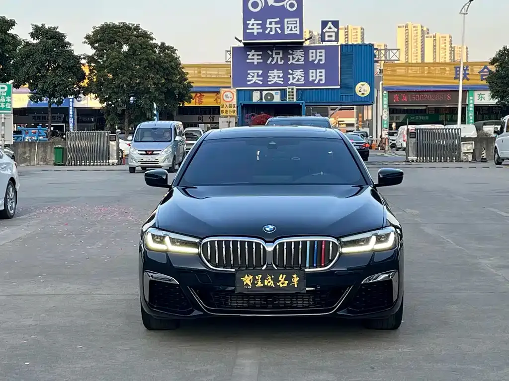 BMW 5 Series — фото 2