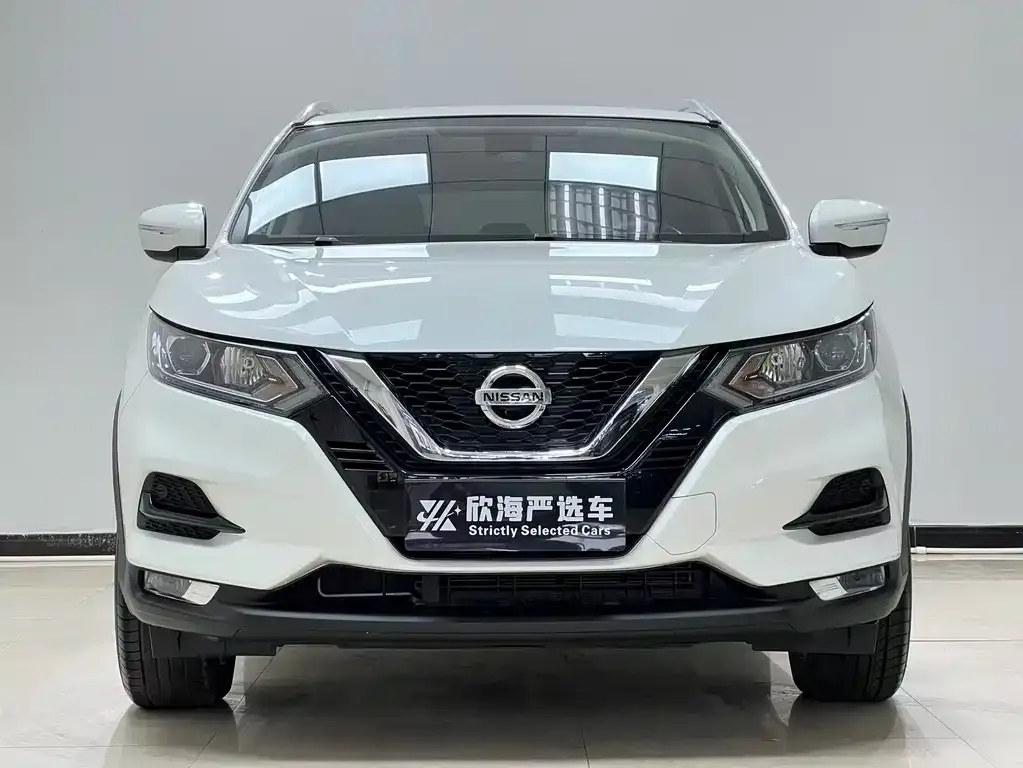Nissan Qashqai — фото 2