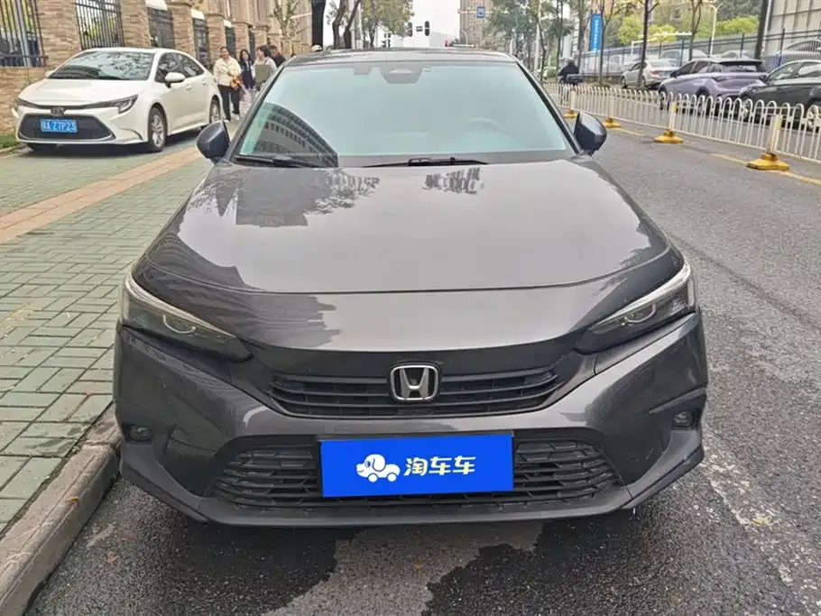 Honda Civic — фото 2