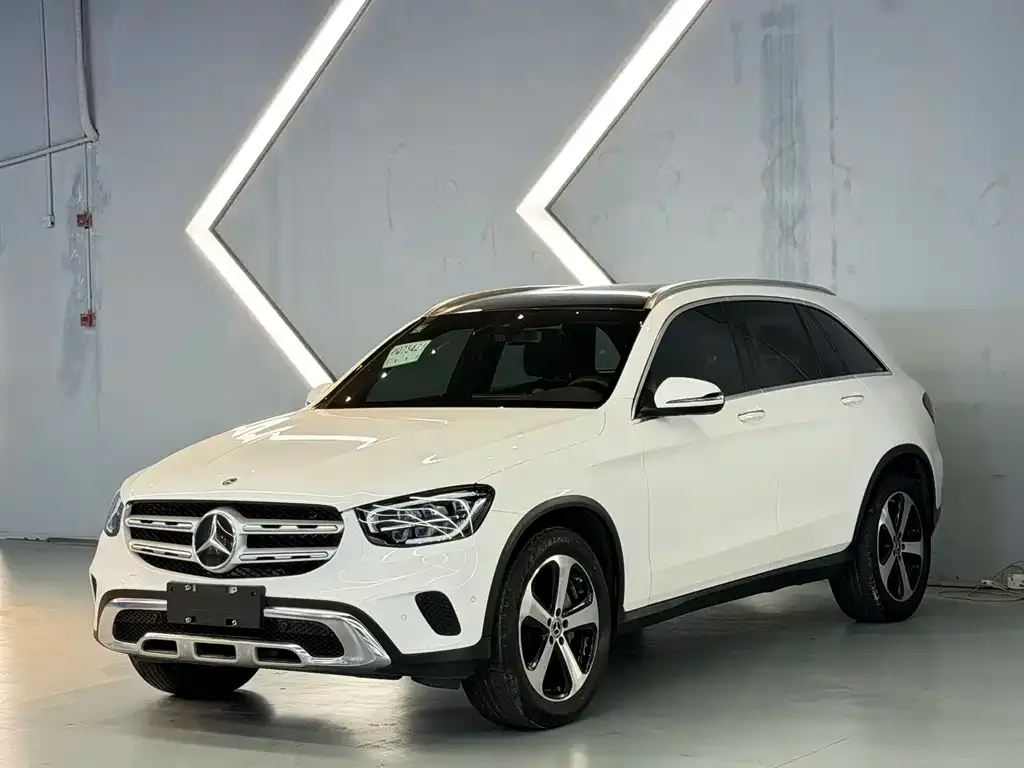 Mercedes-Benz GLC — фото 1