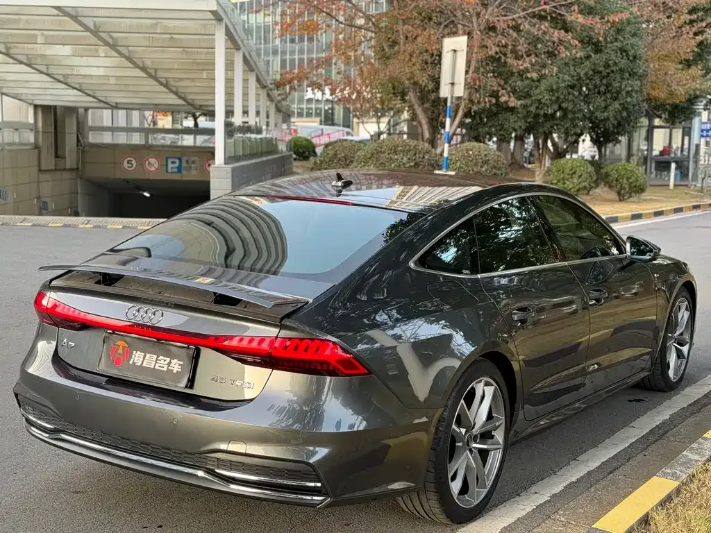 Audi A7 — фото 6