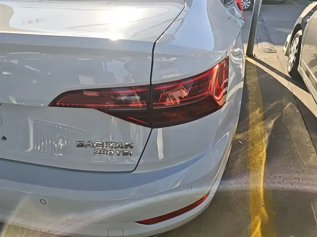 Volkswagen Sagitar 2021 из CN, фото 8