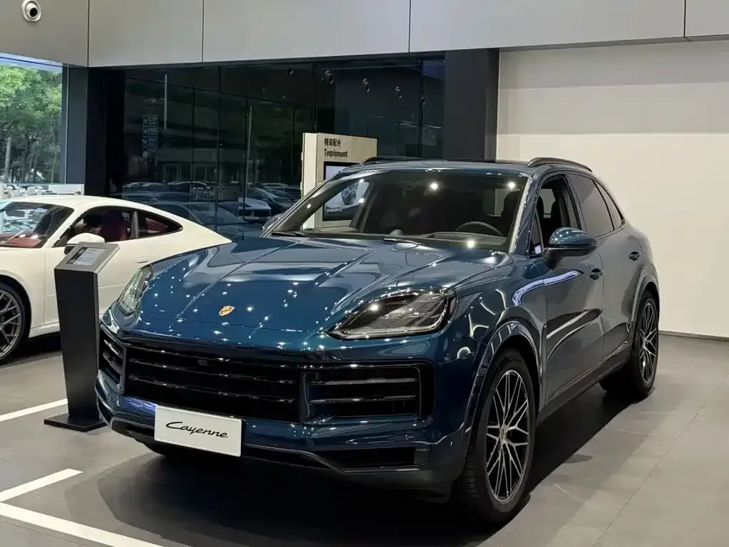 Porsche Cayenne 2024 из CN, фото 1
