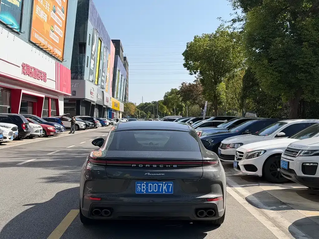 Porsche Panamera 2024 из CN, фото 8
