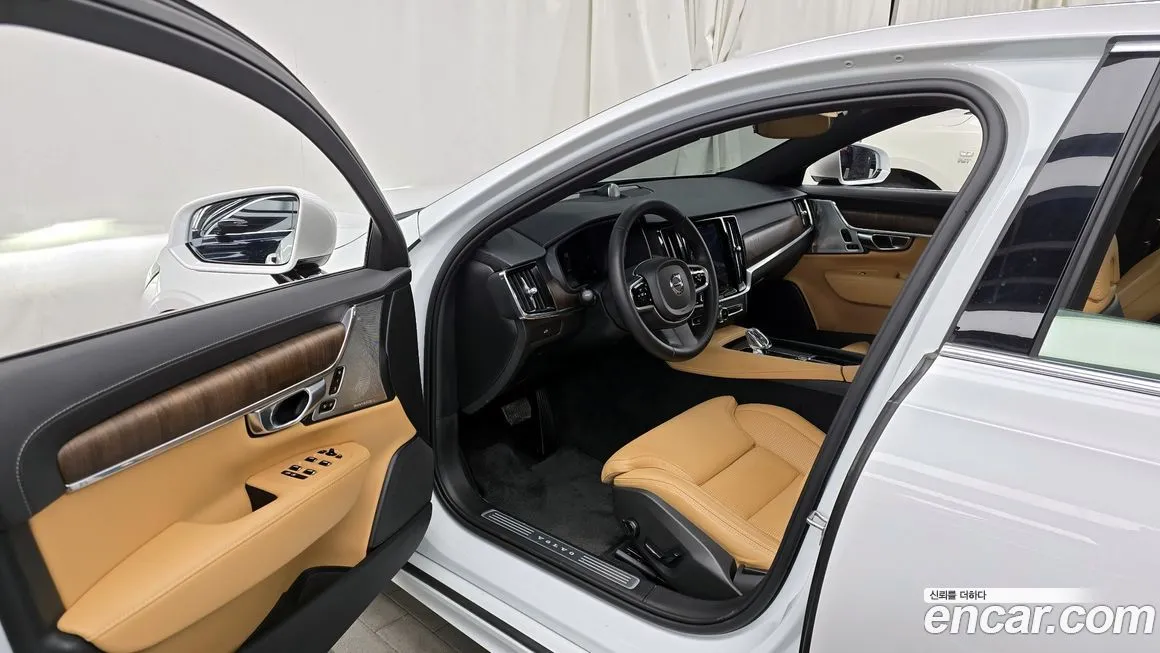 Volvo S90 — фото 10