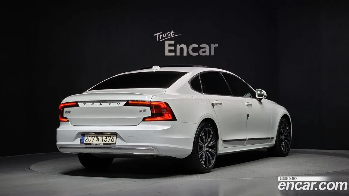 Volvo S90 — фото 2