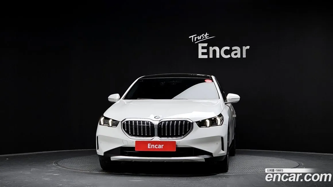 BMW 5-Series 2024 из KR, фото 3