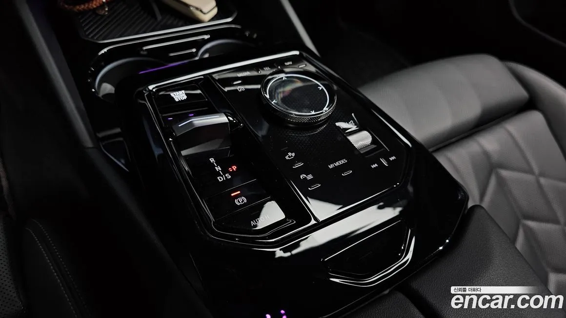 BMW 5-Series 2024 из KR, фото 9