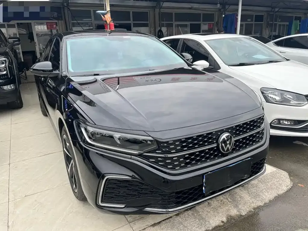 Volkswagen Passat — фото 3