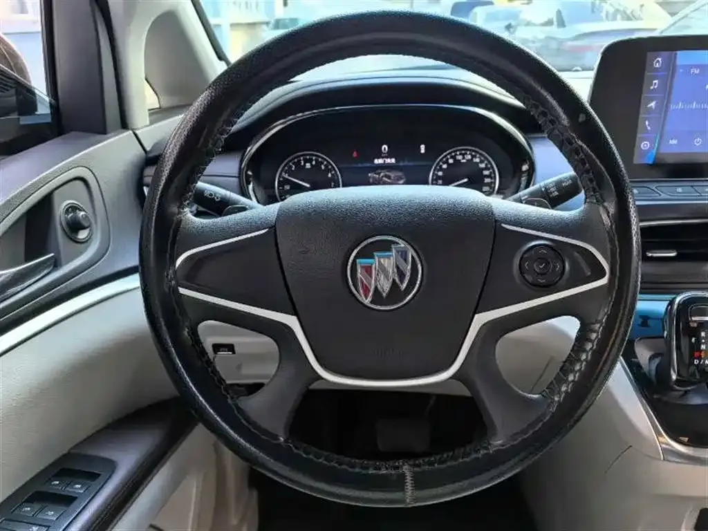 Buick GL8 2022 из CN, фото 6