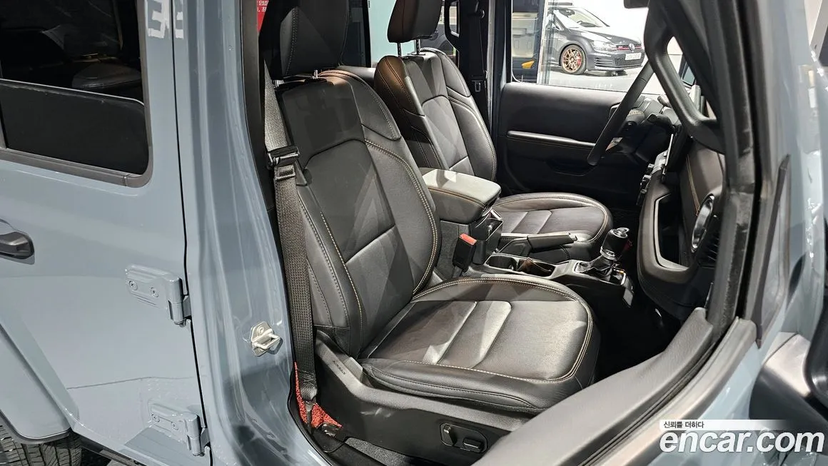 Jeep Wrangler 2024 из KR, фото 10