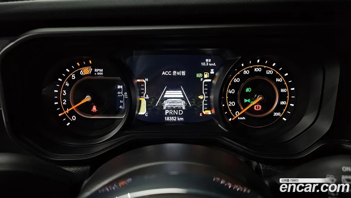 Jeep Wrangler 2024 из KR, фото 8