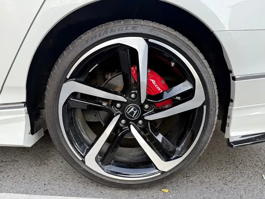 Honda Accord 2022 из CN, фото 8