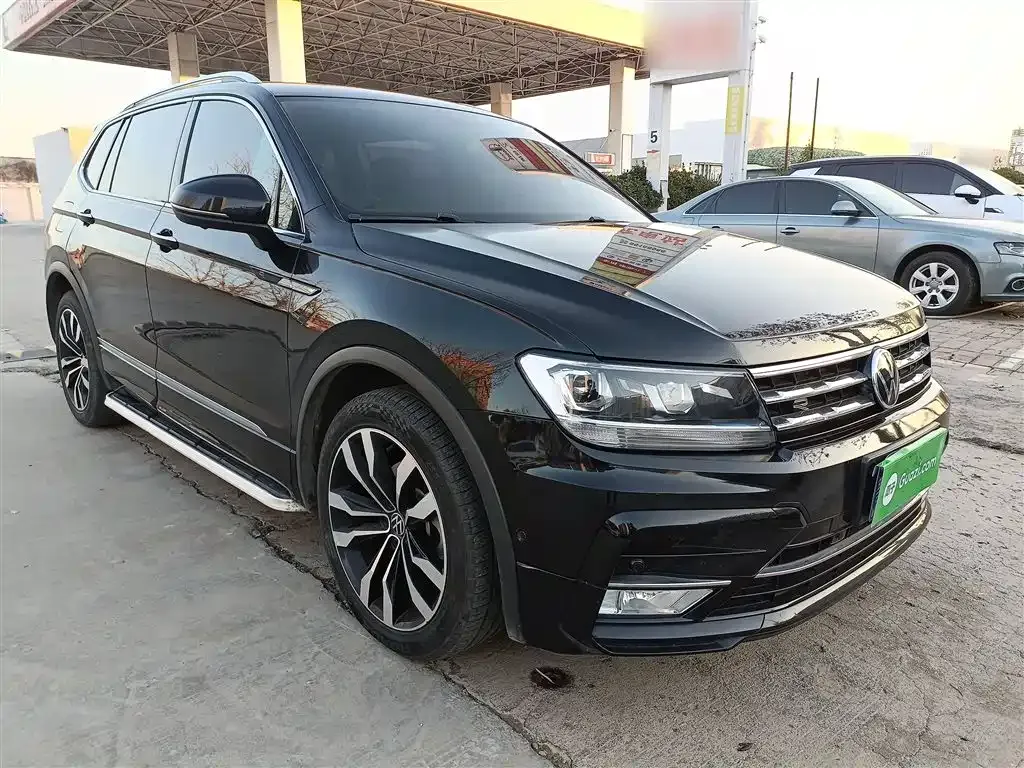 Volkswagen Tiguan L — фото 4