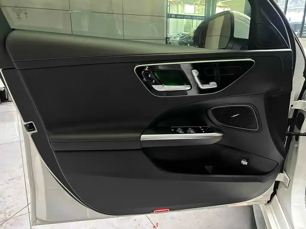 Mercedes-Benz C-Class 2022 из CN, фото 8