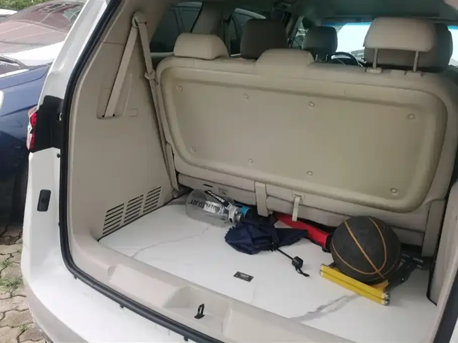Buick GL8 2024 из CN, фото 4