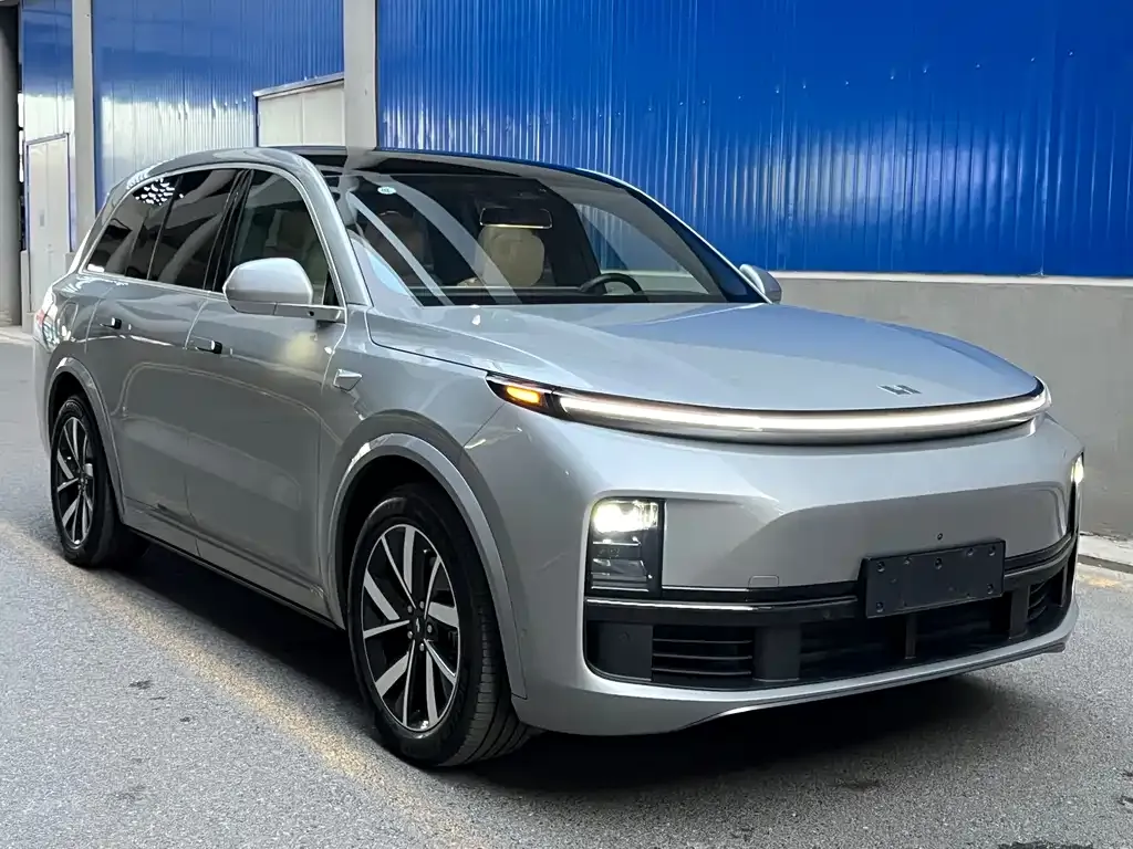 Li Auto L8 2024 из CN, фото 2