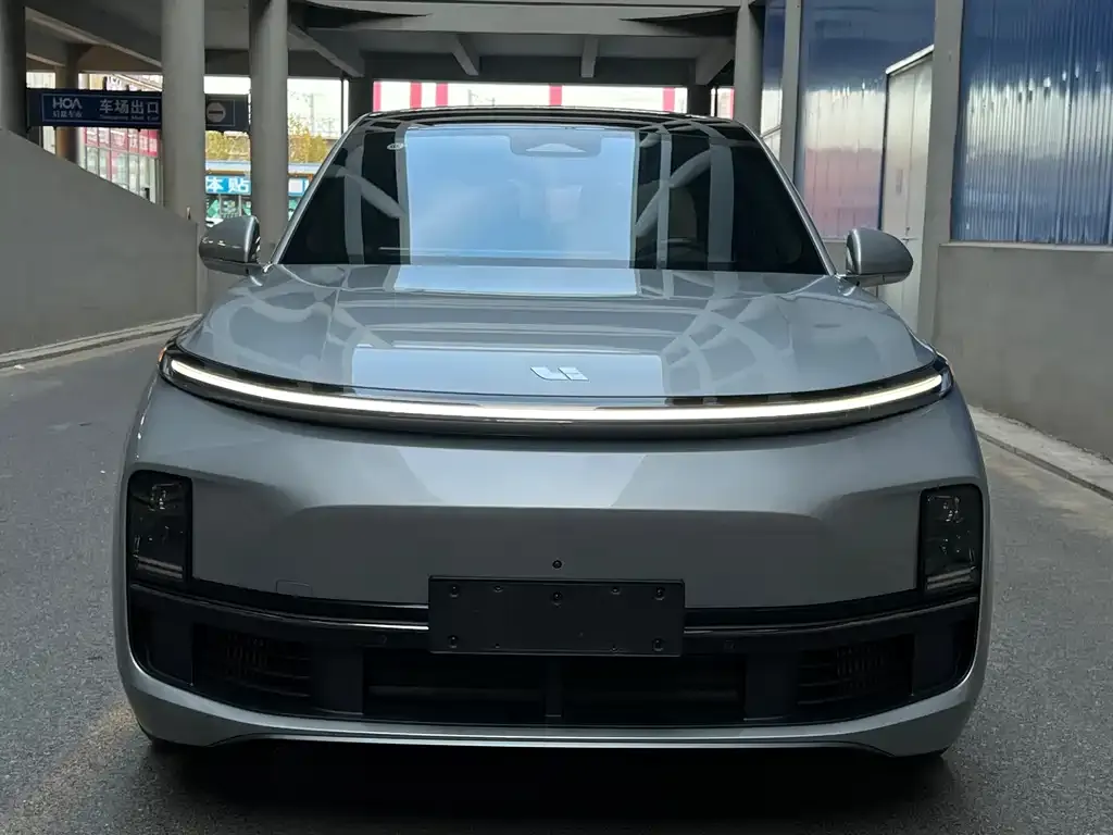 Li Auto L8 2024 из CN, фото 3