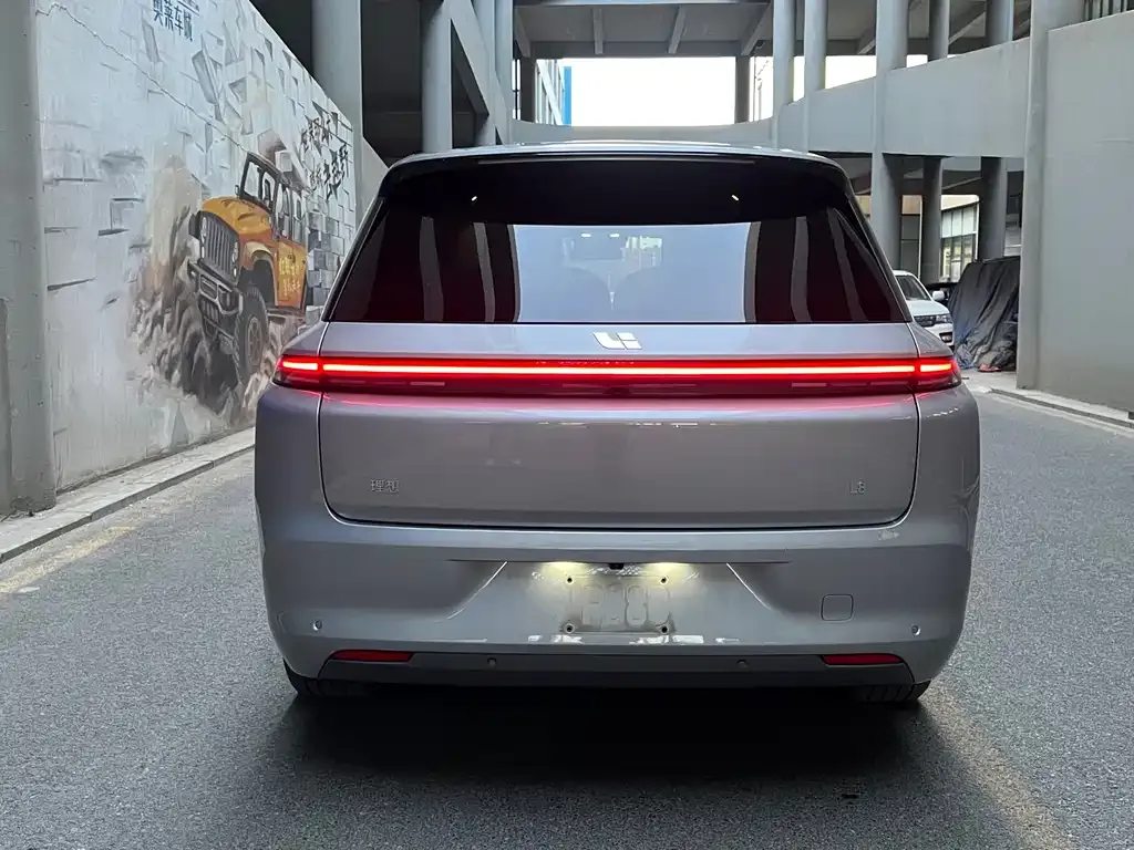 Li Auto L8 2024 из CN, фото 8