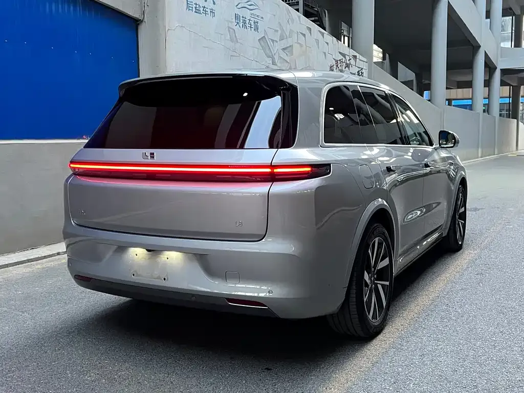 Li Auto L8 2024 из CN, фото 9