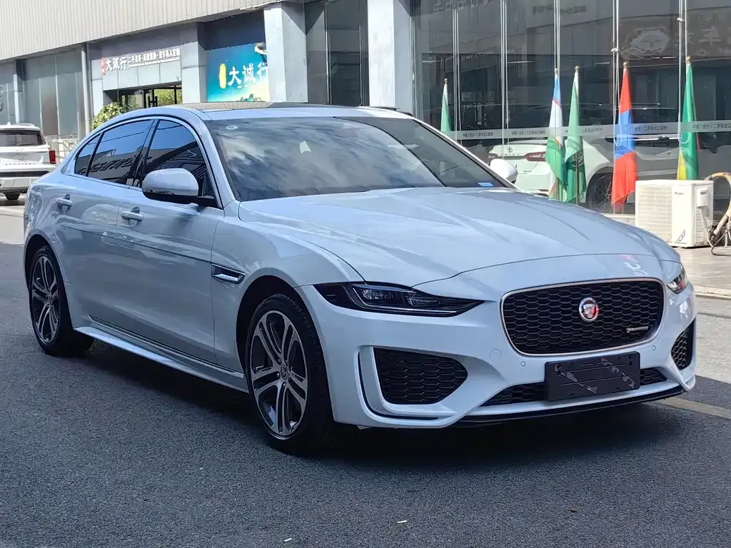 Jaguar XEL 2022 из CN, фото 3