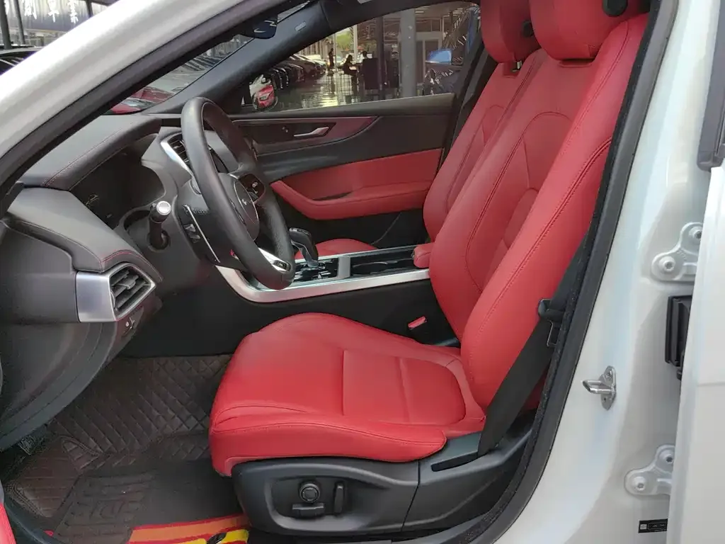 Jaguar XEL 2022 из CN, фото 7