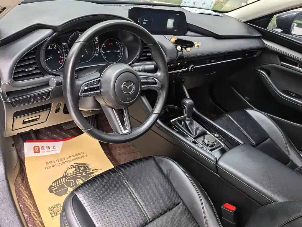 Mazda 3 Axela 2024 из CN, фото 10