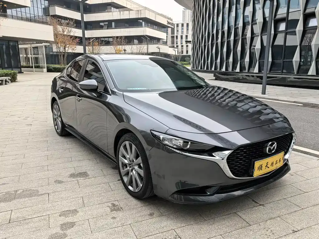 Mazda 3 Axela 2024 из CN, фото 3