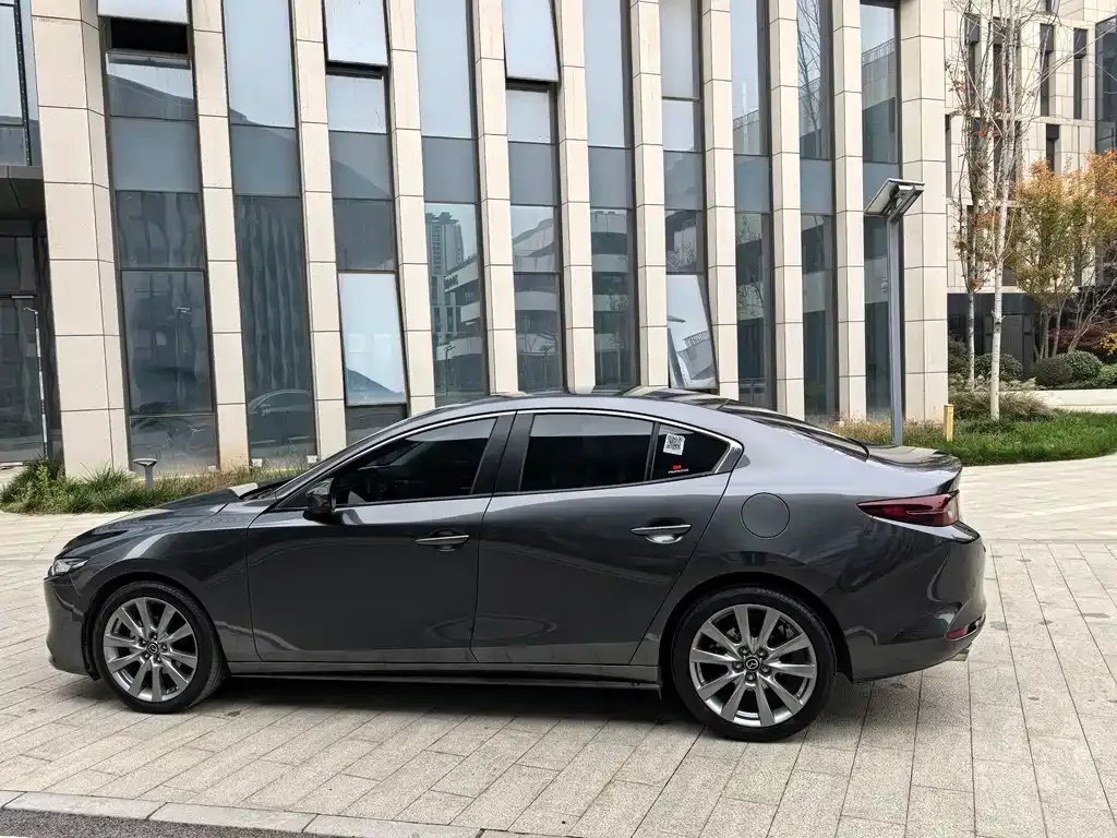 Mazda 3 Axela 2024 из CN, фото 8