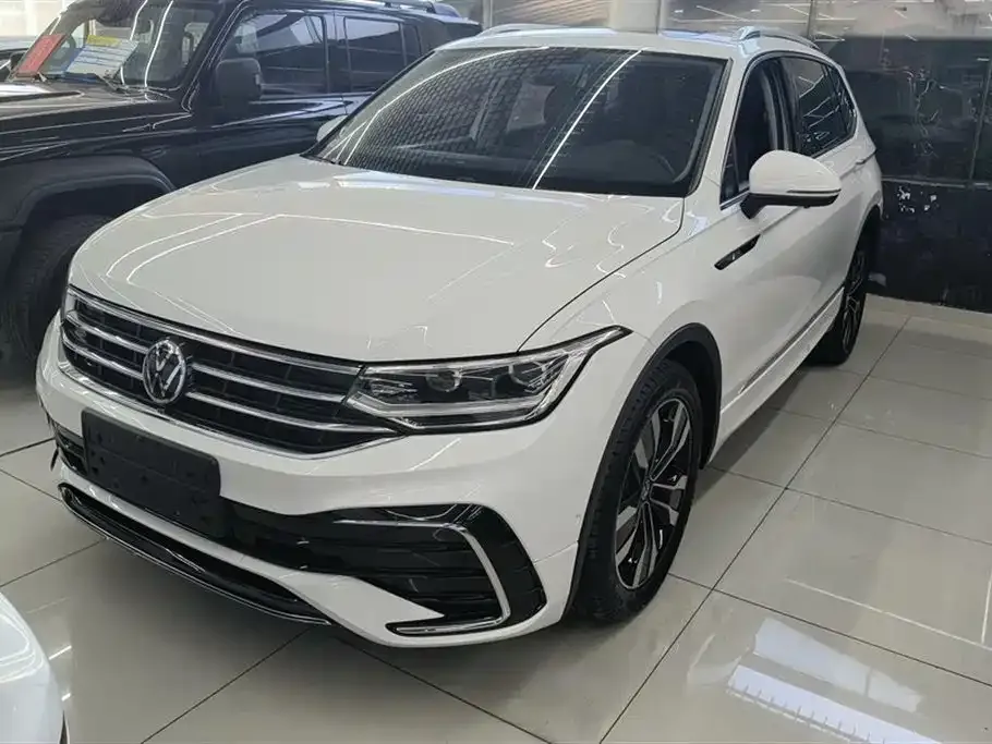 Volkswagen Tiguan L 2022 из CN, фото 1