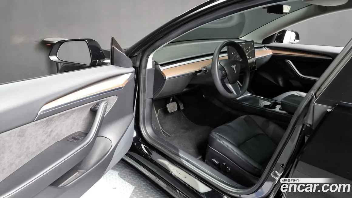Tesla Model 3 2021 из KR, фото 10