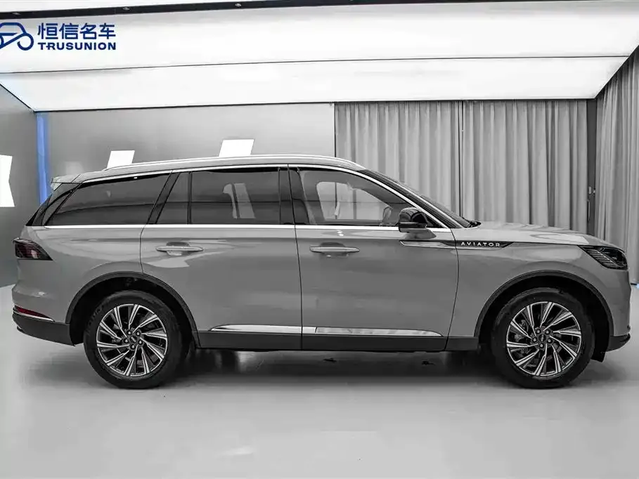 Lincoln Aviator 2025 из CN, фото 4
