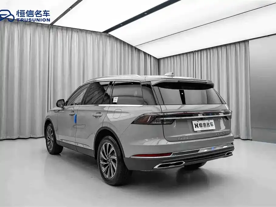 Lincoln Aviator 2025 из CN, фото 7