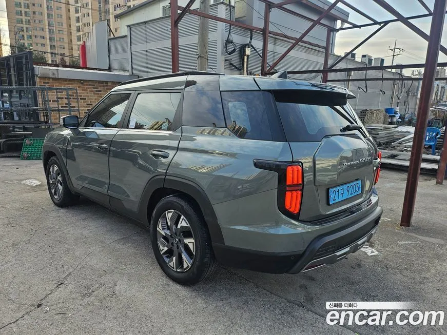KG Mobility (Ssangyong) Torres — фото 4