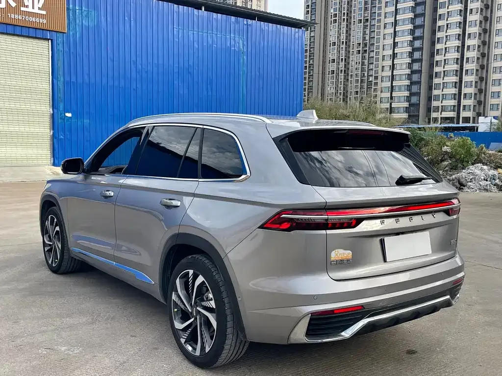 Geely Xingyue L — фото 6