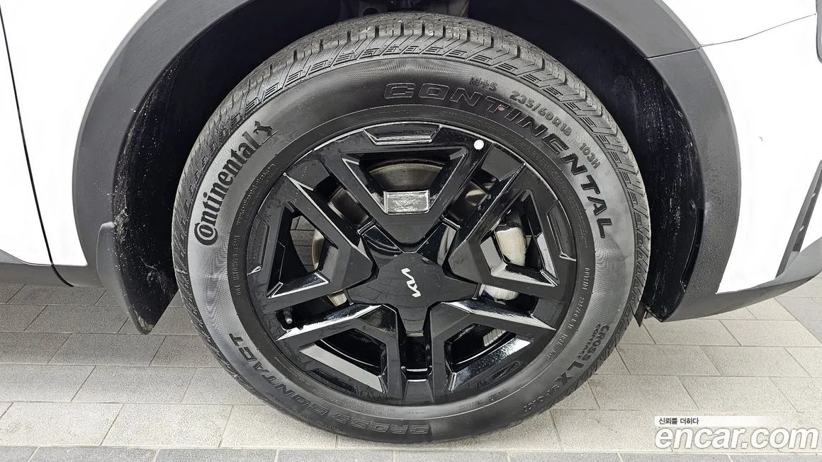 Kia Sorento — фото 5