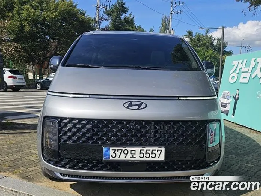 Hyundai Staria — фото 3