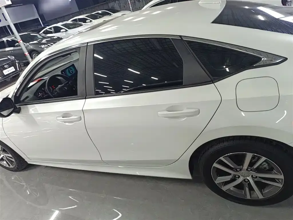 Honda Civic — фото 5
