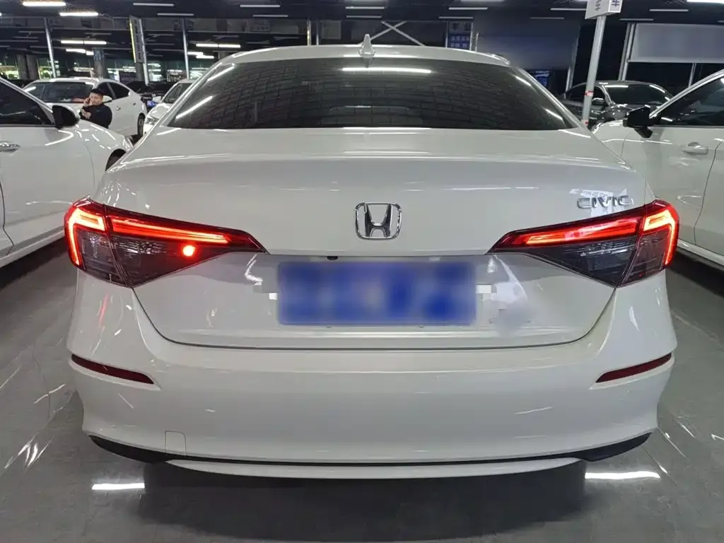 Honda Civic — фото 6