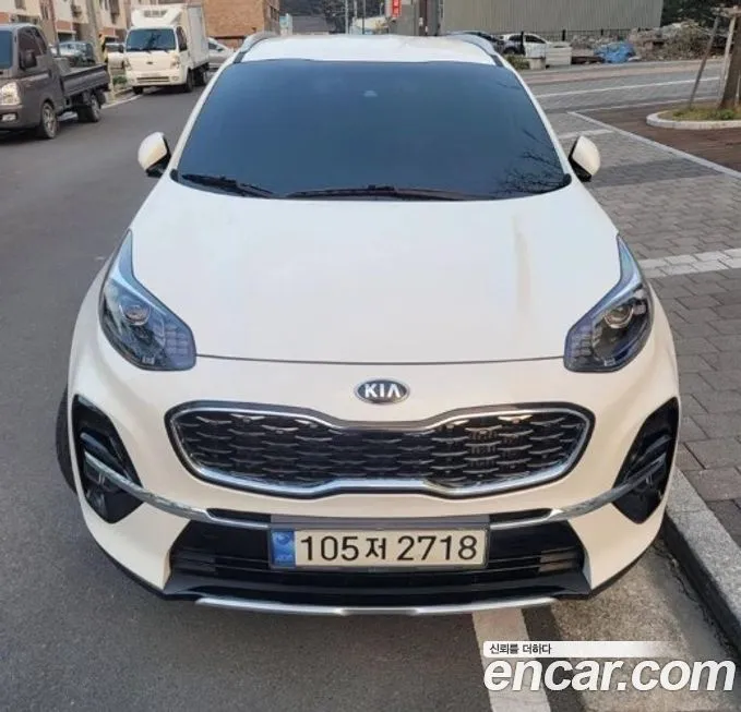 Kia Sportage — фото 1
