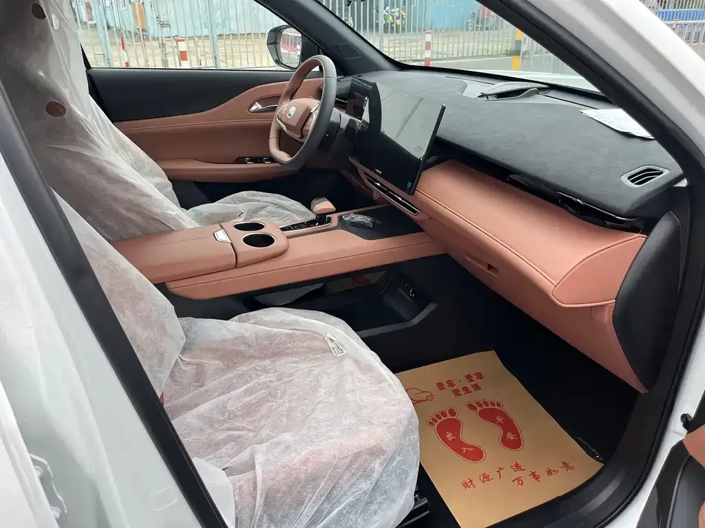 Changan UNI-Z 2025 из CN, фото 7