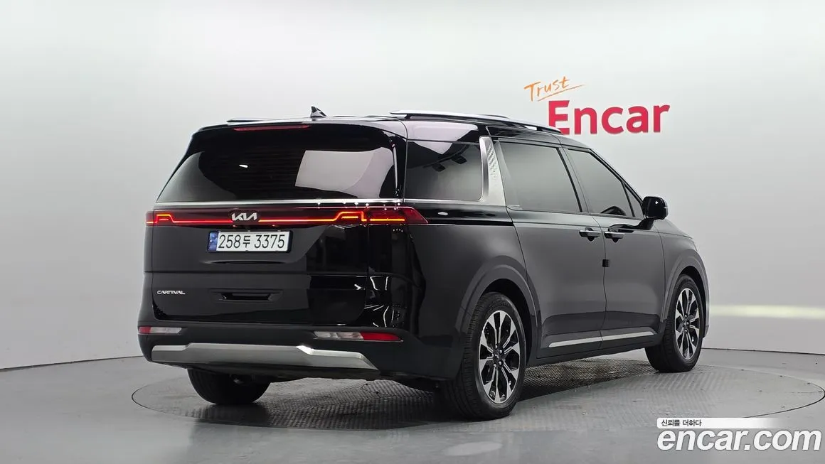 Kia Carnival 2022 из KR, фото 2