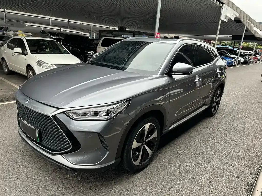 BYD PLUS New Energy — фото 1